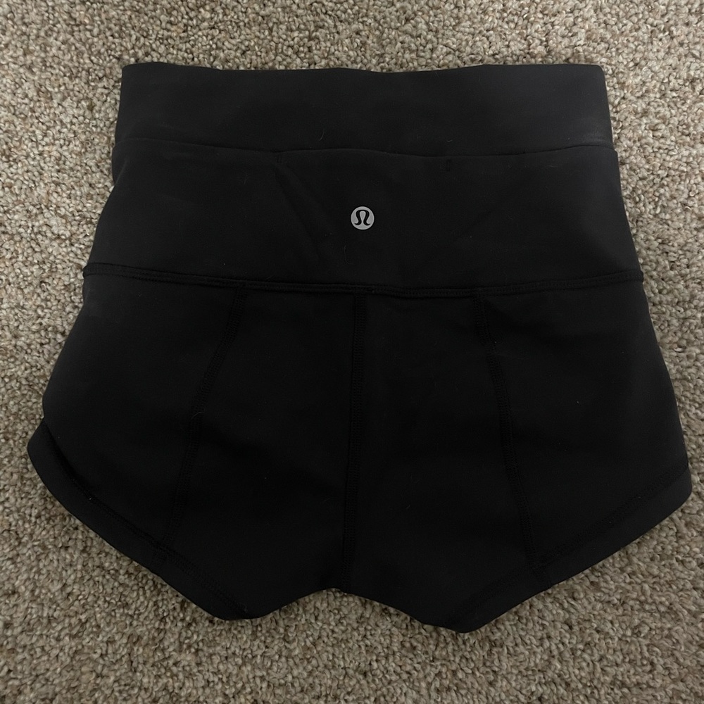 Lululemon Align shorts